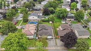 208 DEVERON CRESCENT | London Ontario | Slide Image Thirty-eight
