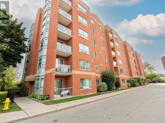 608 - 77 BASELINE ROAD W London Ontario, N6J 1V5 - 2 Bedrooms Condo For Sale