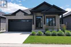 26 - 383 DAVENTRY WAY | Komoka Ontario | Slide Image Four