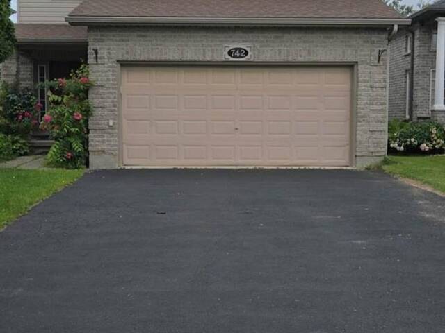 742 MARIGOLD STREET London Ontario, N5X 4J3 - 5 Bedrooms Home For Sale
