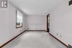 744 CLASSIC DRIVE | London Ontario | Slide Image Nineteen