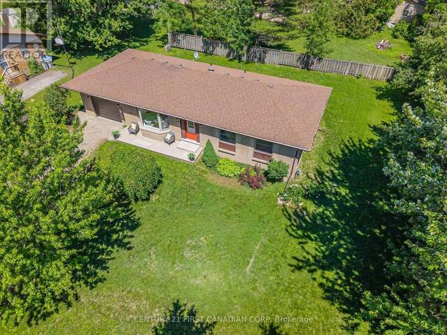 34314 DENFIELD ROAD Lucan Biddulph Ontario, N0M 2J0 - 4 Bedrooms Home For Sale