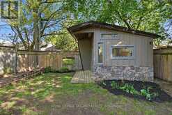 574 PRINCESS AVENUE | London Ontario | Slide Image Thirty-two