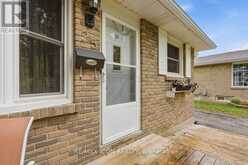 25 UPCOTT CRESCENT | London Ontario | Slide Image Four