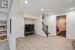 7 SOMERSET CRESCENT | London Ontario | Slide Image Thirty-one