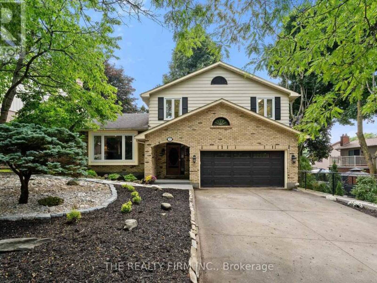 7 SOMERSET CRESCENT, London, Ontario N6K 3L6