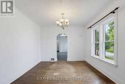20 BARRINGTON AVENUE | London Ontario | Slide Image Nine