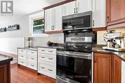740 VILLAGE GREEN AVENUE | London Ontario | Slide Image Thirteen