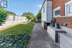 366 BURLINGTON CRESCENT | London Ontario | Slide Image Thirty-eight