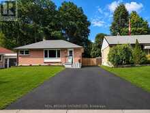 1864 HERBERT AVENUE | London Ontario | Slide Image Two