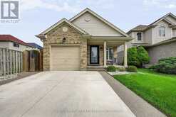 2871 MEADOWGATE BOULEVARD | London Ontario | Slide Image One
