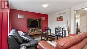2695 FOXBEND LINK | London Ontario | Slide Image Ten