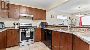 2695 FOXBEND LINK | London Ontario | Slide Image Seven