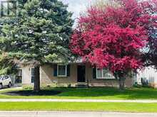 118 HAROLD COURT | Lucan Biddulph Ontario | Slide Image Six