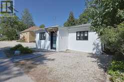 27 OAK STREET | Grand Bend Ontario | Slide Image Eight