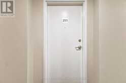 311 - 5 WAKE ROBIN DRIVE | Kitchener Ontario | Slide Image Seven