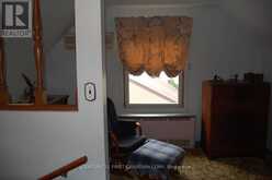 166 FOSTER AVENUE | London Ontario | Slide Image Thirteen