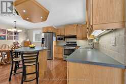 27 CONCORD CRESCENT | London Ontario | Slide Image Eight