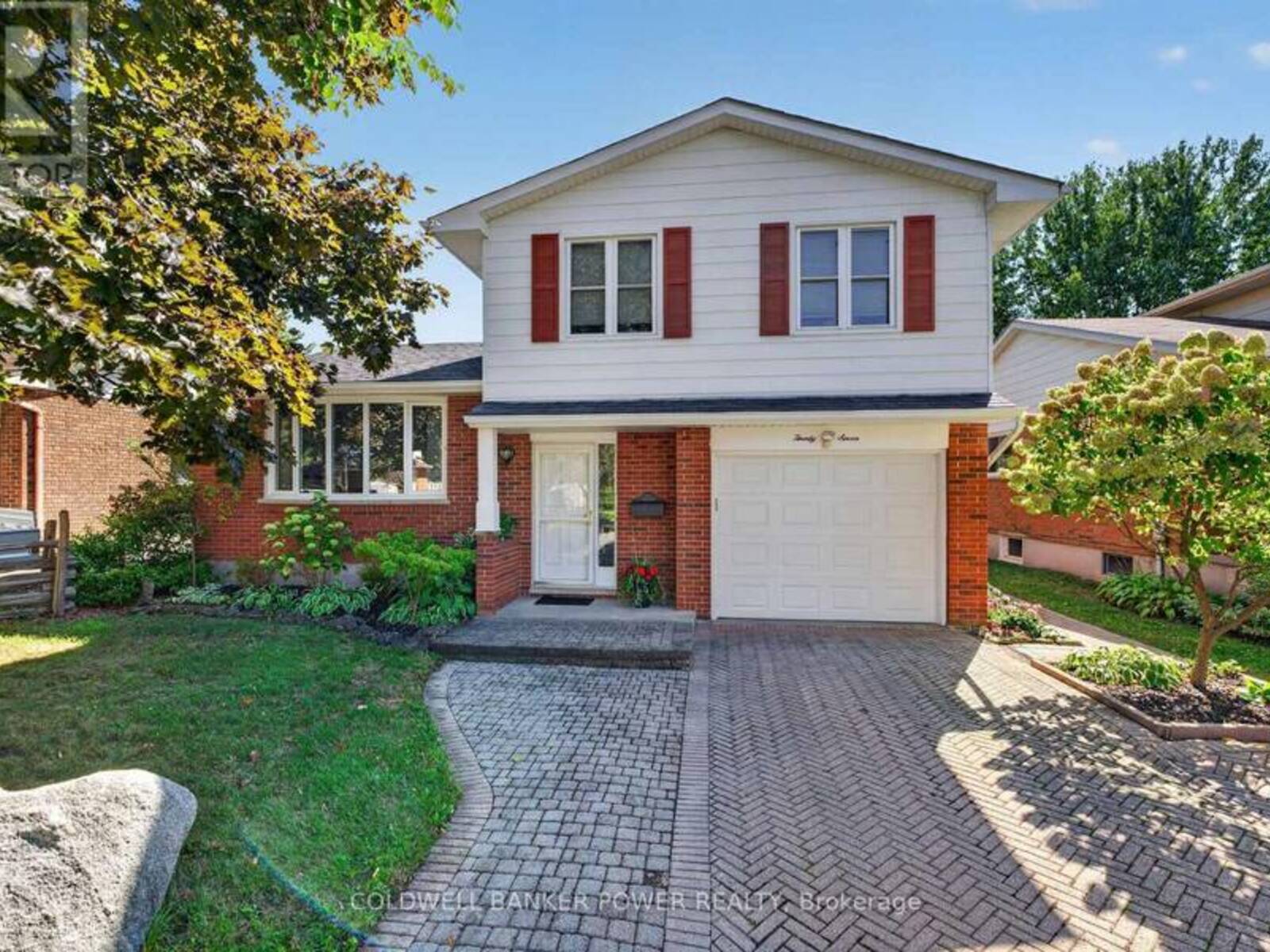 27 CONCORD CRESCENT, London, Ontario N6G 3H4
