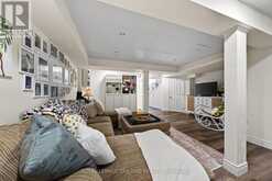 5 MARTINET AVENUE | London Ontario | Slide Image Thirty-one