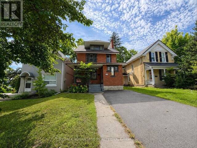 1051 RICHMOND STREET N London Ontario, N6A 3J7 - 7 Bedrooms Home For Sale
