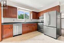 44 EBURY PLACE | London Ontario | Slide Image Sixteen