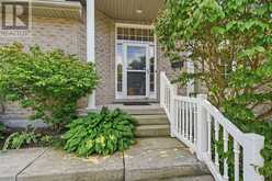 1645 DEVOS DRIVE | London Ontario | Slide Image Two