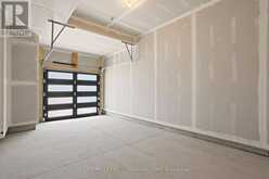 6878 HEATHWOODS AVENUE | London Ontario | Slide Image Twenty-eight