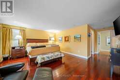 1104 THE PARKWAY | London Ontario | Slide Image Twenty