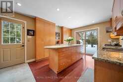 1104 THE PARKWAY | London Ontario | Slide Image Nine