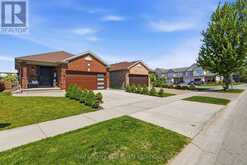 2334 MEADOWGATE BOULEVARD | London Ontario | Slide Image Two