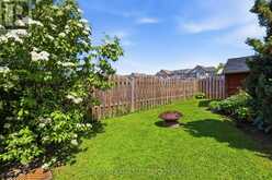 2334 MEADOWGATE BOULEVARD | London Ontario | Slide Image Forty-seven