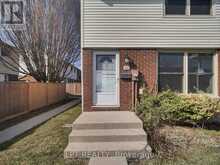 100 - 51 SHOLTO DRIVE | London Ontario | Slide Image Five