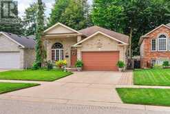 102 RIDGE STREET | Strathroy-Caradoc Ontario | Slide Image Three