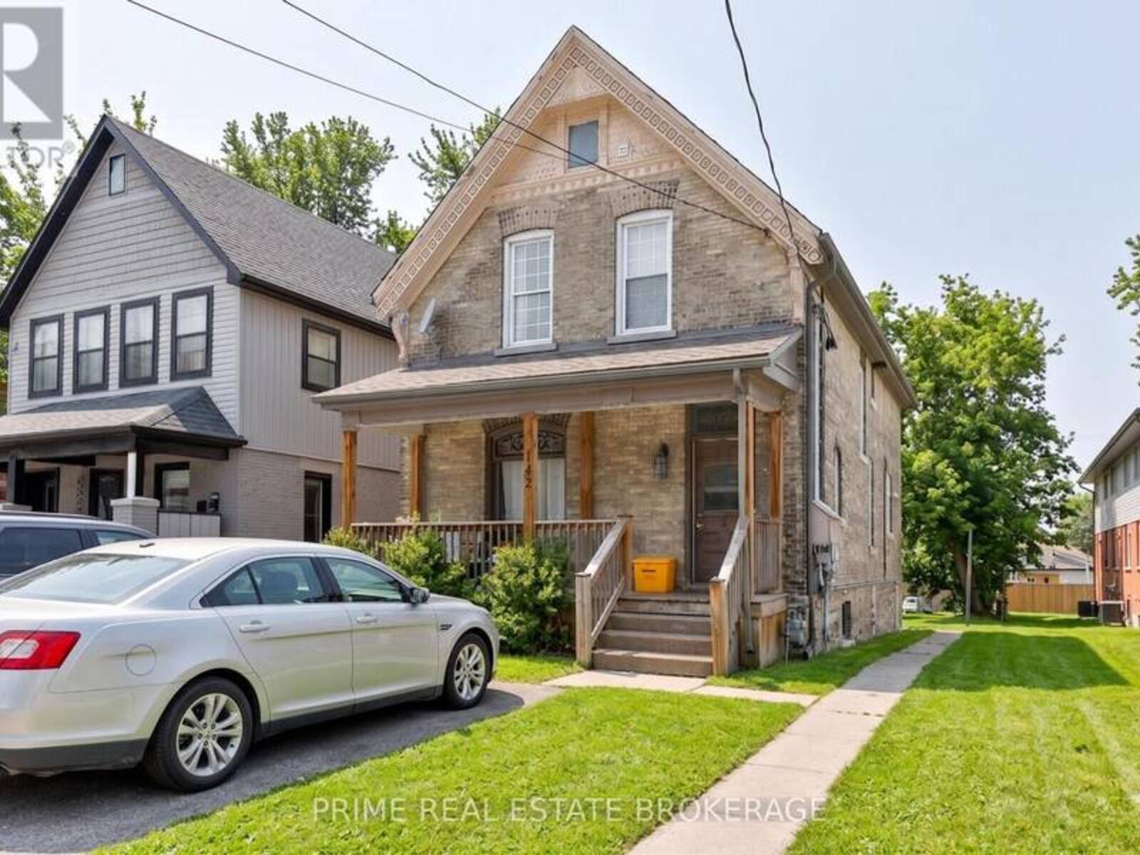 142 JOHN STREET, London, Ontario N6A 1N8