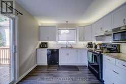42 HICKORY BOULEVARD W | Strathroy-Caradoc Ontario | Slide Image Nine
