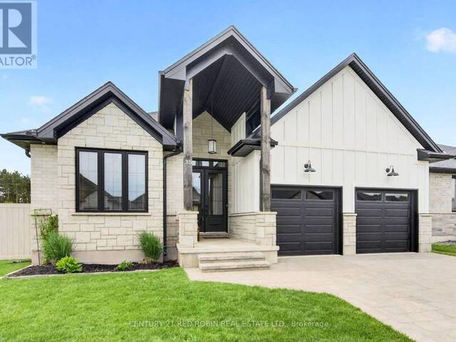 35 ELLIOT STREET Strathroy-Caradoc Ontario, N7G 0H1 - 4 Bedrooms Home For Sale