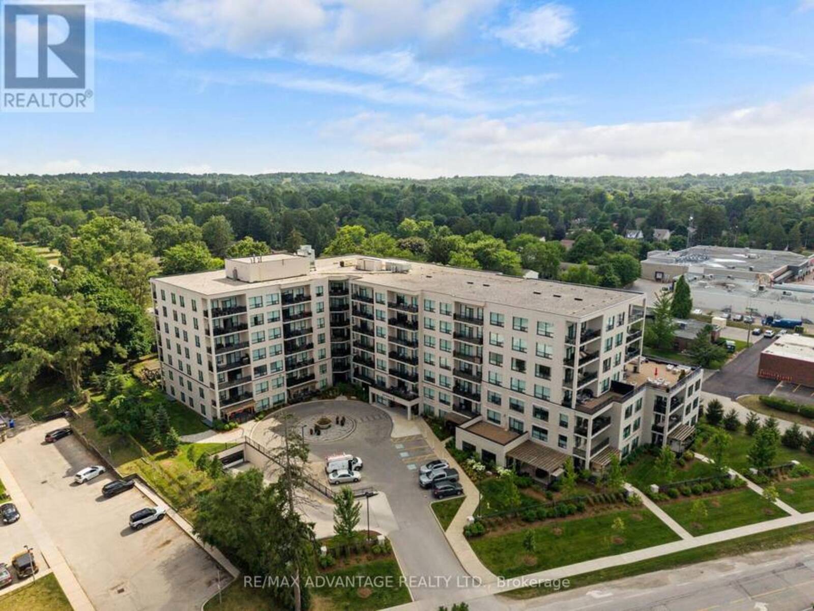 118 - 1200 COMMISSIONERS ROAD W, London, Ontario N6K 1C7