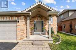 102 WATSON STREET | Lucan Biddulph Ontario | Slide Image Five