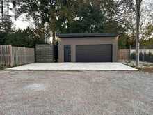 4 ELMWOOD PLACE | London Ontario | Slide Image Twelve