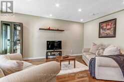 30 SCOTCHMERE CRESCENT | London Ontario | Slide Image Four