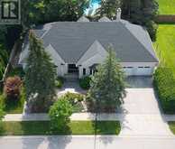 173 WHITEACRES DRIVE | London Ontario | Slide Image Three