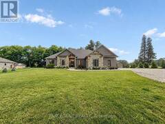 93 WOODLAND DRIVE Simcoe Ontario, N3Y 4J9