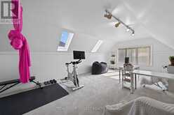 1316 CORLEY DRIVE N | London Ontario | Slide Image Twenty-six