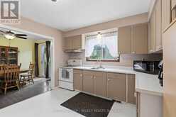 44 SOUTH EDGEWARE ROAD | St. Thomas Ontario | Slide Image Sixteen