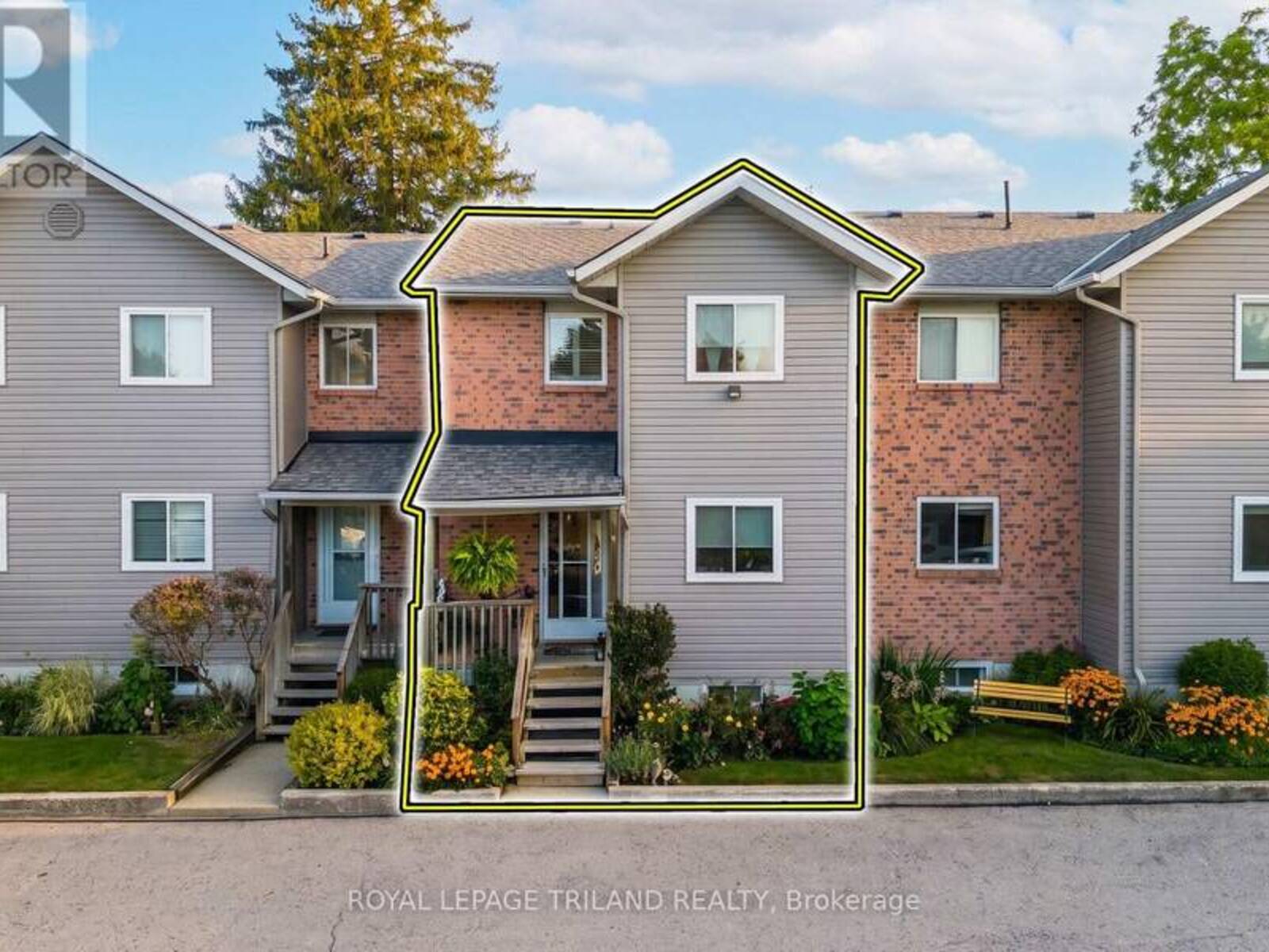 3 - 18 SAUBLE RIVER ROAD, Grand Bend, Ontario N0M 1T0