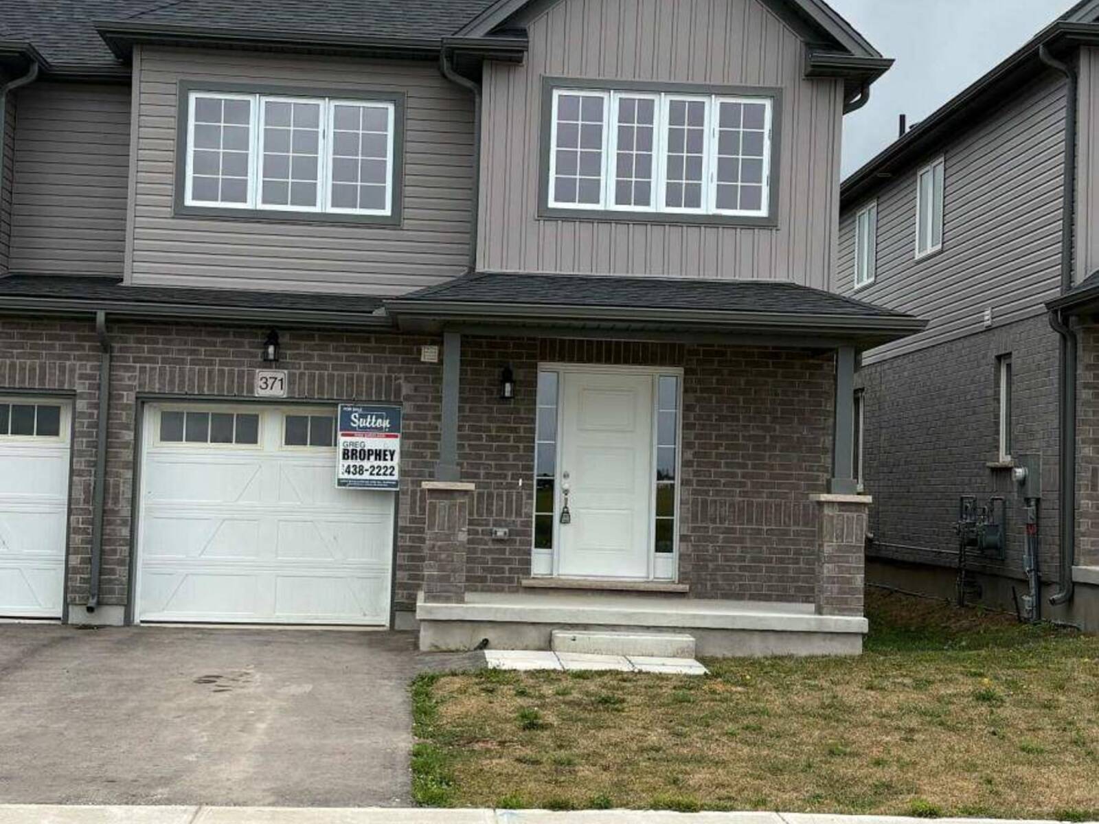 371 KENNINGTON WAY, London, Ontario N6L 0H4