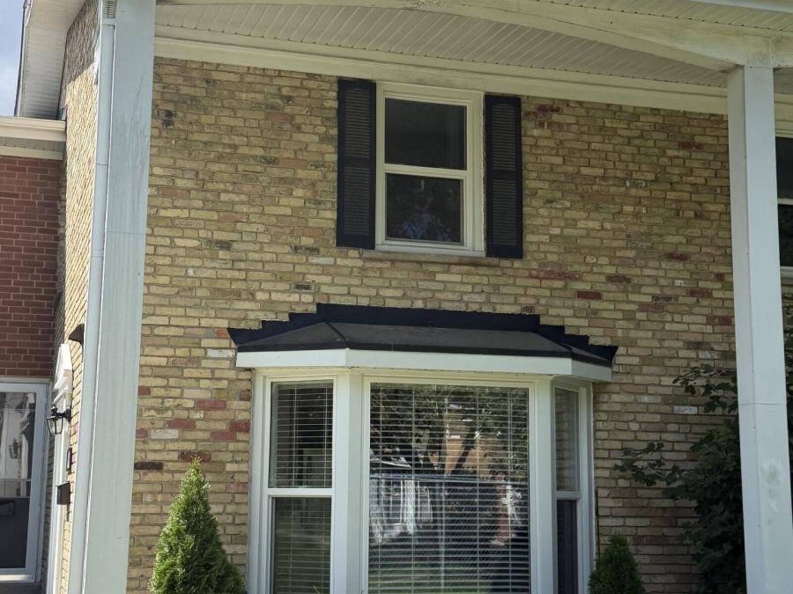 48 ARBOUR GLEN CRESCENT, London, Ontario N5Y 1Z9