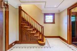 7 CHALMERS STREET | London Ontario | Slide Image Ten