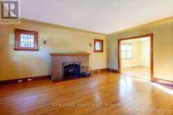 7 CHALMERS STREET | London Ontario | Slide Image Twelve